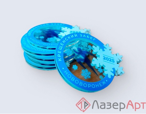 Изготовили медали для участников «Крещенского забега»